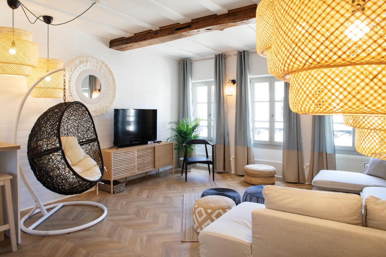 Maison Tillot Dijon Rum bild